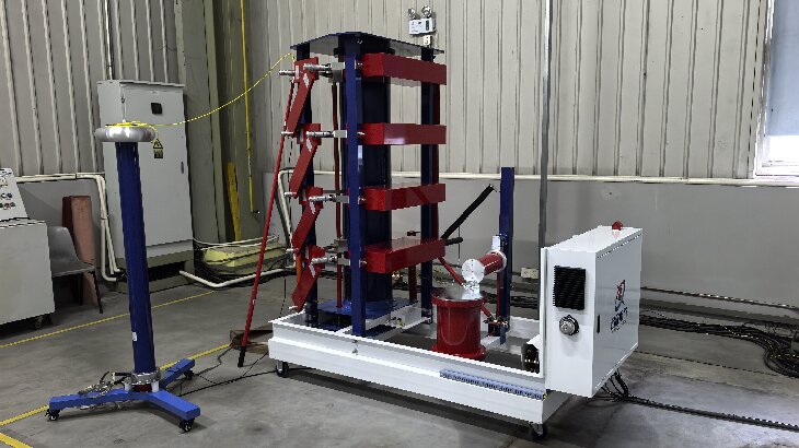 冲击电压发生器