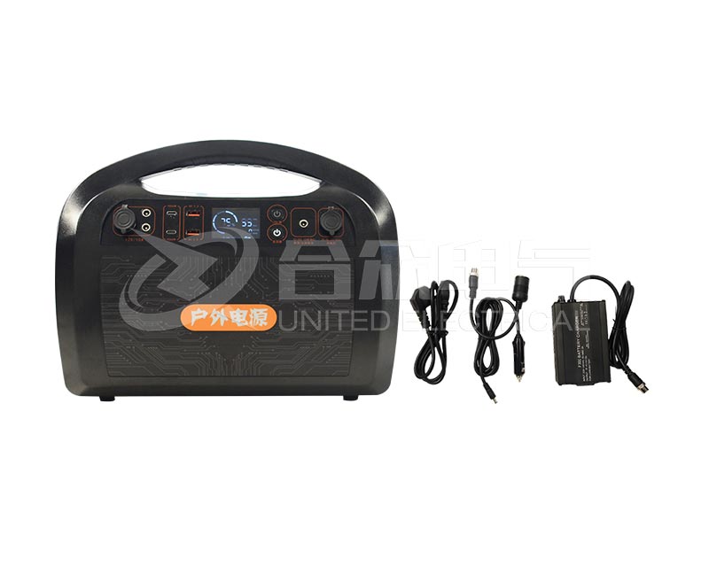“便携式交直流移动电源